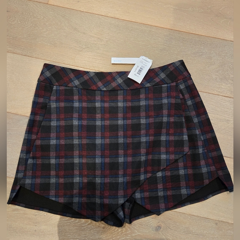Y2K style Aqua skirt with shorts - size L skort - brand new never worn